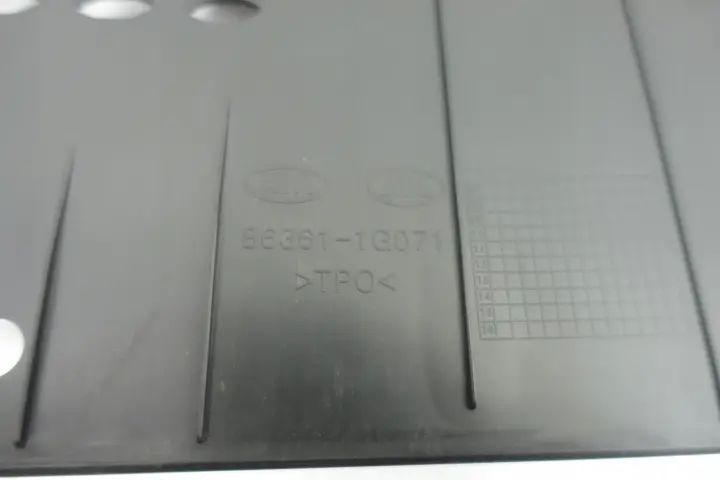 Kia Rio II PRZEDNIA ATRAPA grill gril 86361-1G071