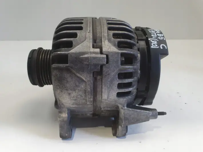 Audi A4 B5 1.9 TDI ALTERNATOR bosch 028903029B 120A