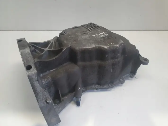 Renault Megane III 1.5 DCI MISKA OLEJOWA oleju 8200451325