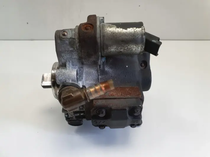 Volvo C30 V50 S40 II V70 III 2.0 D POMPA WTRYSKOWA paliwa