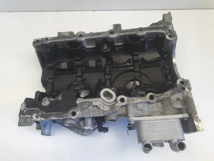 Renault Captur 1.3 TCe MISKA OLEJOWA oleju 110175352R