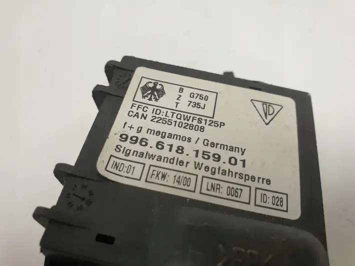 Porsche Boxster 986 PRZETWORNIK SYGNAŁU moduł