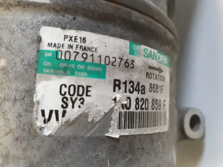 Audi A3 II 8P 1.9 TDI SPRĘŻARKA KLIMATYZACJI pompa 1K0820859F