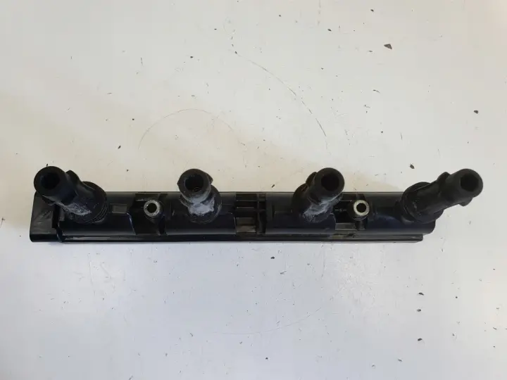 Opel Corsa D 1.4 16V CEWKA ZAPŁONOWA GN10401 delphi