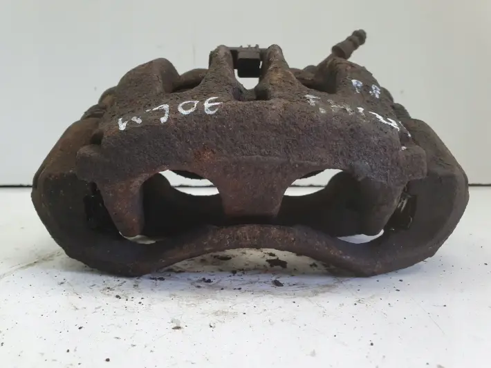 Mercedes Sprinter W906 PRZEDNI ZACISK HAMULCOWY prawy przód Pasażera