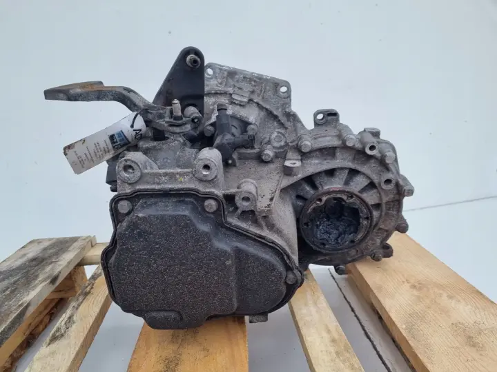Audi A3 II 8P 1.6 TDI SKRZYNIA BIEGÓW manualna MDZ manual