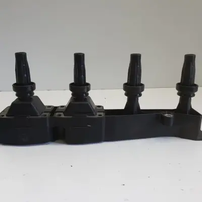 Citroen Berlingo 1.6 16V CEWKA ZAPŁONOWA