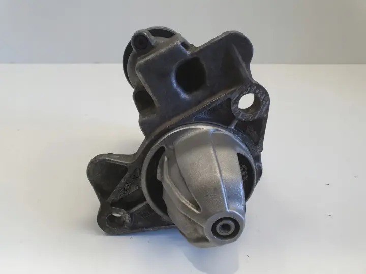 Mini One R50 R53 1.6 16V ROZRUSZNIK bosch 0001106019