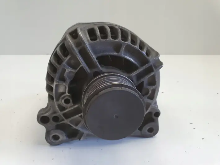 Audi A3 8L Golf IV Seat Leon 1.9 TDI ALTERNATOR 028903028E 120A