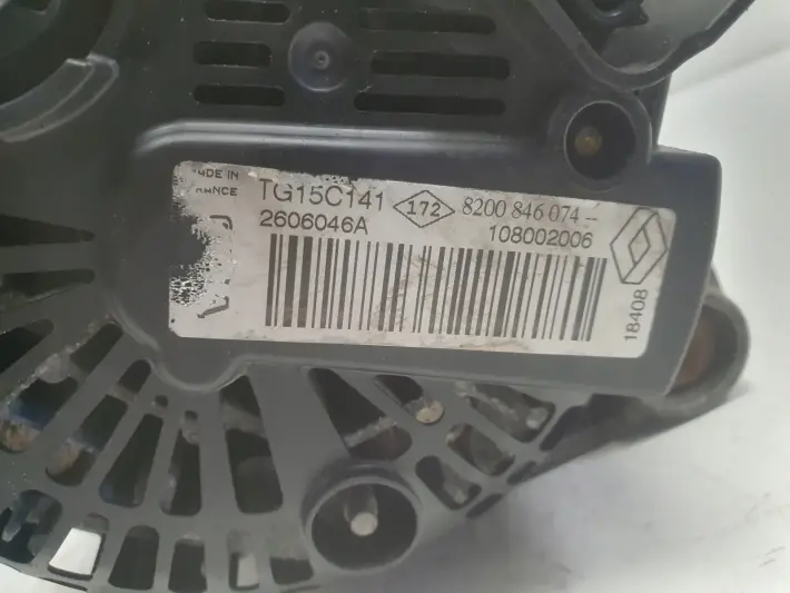 Renault Laguna II 2.0 T ALTERNATOR valeo 8200846074