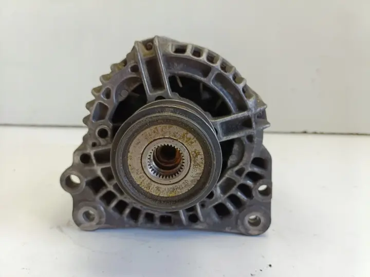 VW Golf IV 1.9 TDI ALTERNATOR 038903023K 70A