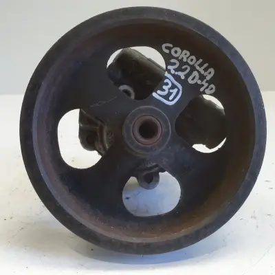 Toyota Corolla Verso II 2.2 D4D POMPA WSPOMAGANIA