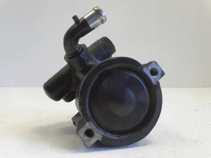Alfa Romeo 147 1.9 JTD POMPA WSPOMAGANIA