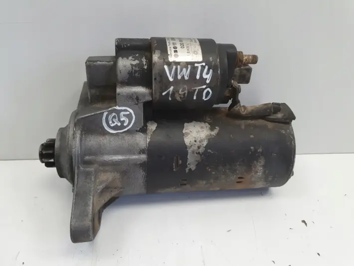 VW Transporter T4 1.9 TD ROZRUSZNIK Bosch 020911024AX 02B911023D