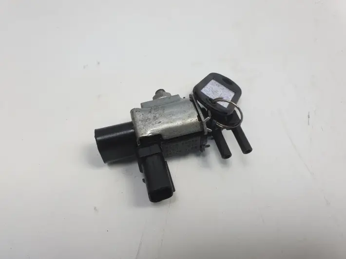 Ford C-MAX 1.8 16V ZAWÓR PODCIŚNIENIA BS7E-9J559-AA