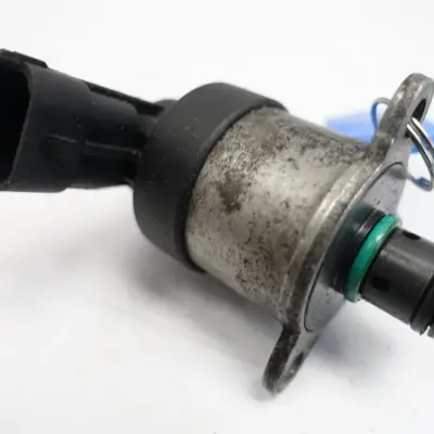 BMW F36 Gran Coupe 428 2.0 CZUJNIK PALIWA zawór