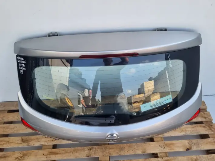 Nissan Qashqai J10 TYLNA TYLNIA KLAPA BAGAŻNIKA TYŁ KY0G KYOG KYO KY0