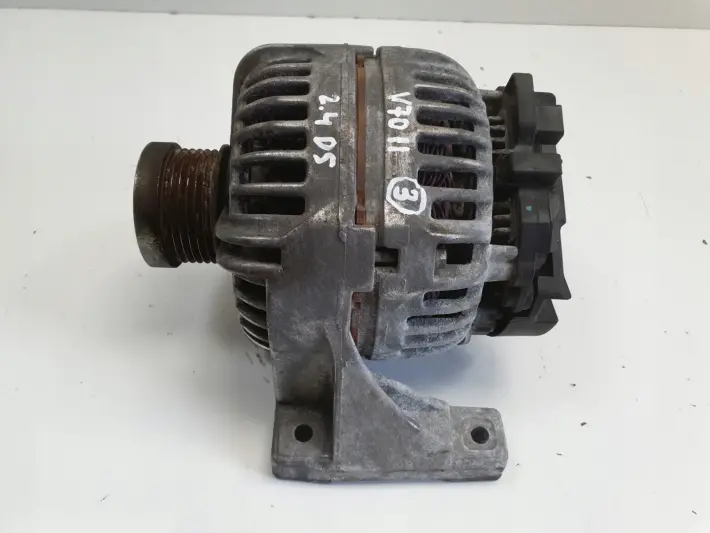 Volvo S60 I V70 II 2.4 D5 ALTERNATOR 30667787