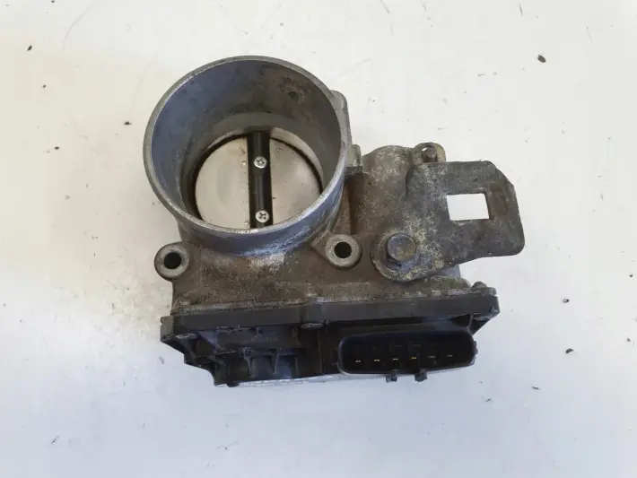 Mazda CX3 2.0 B PRZEPUSTNICA PE0113640B