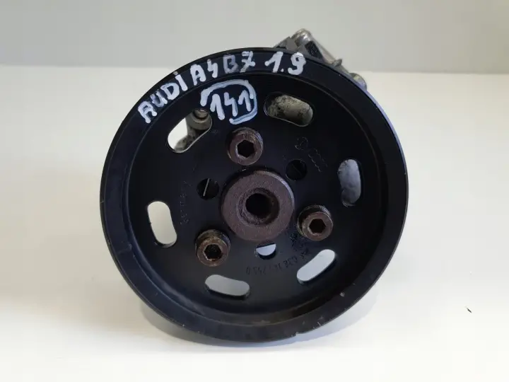 Audi 4 B6 1.9 TDI POMPA WSPOMAGANIA 8D0145156T