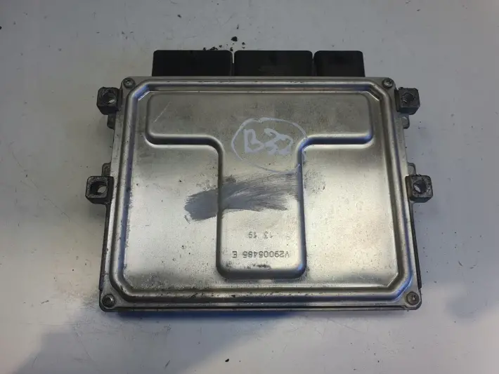 Renault Clio IV 0.9 TCe STEROWNIK SILNIKA komputer 237102982S