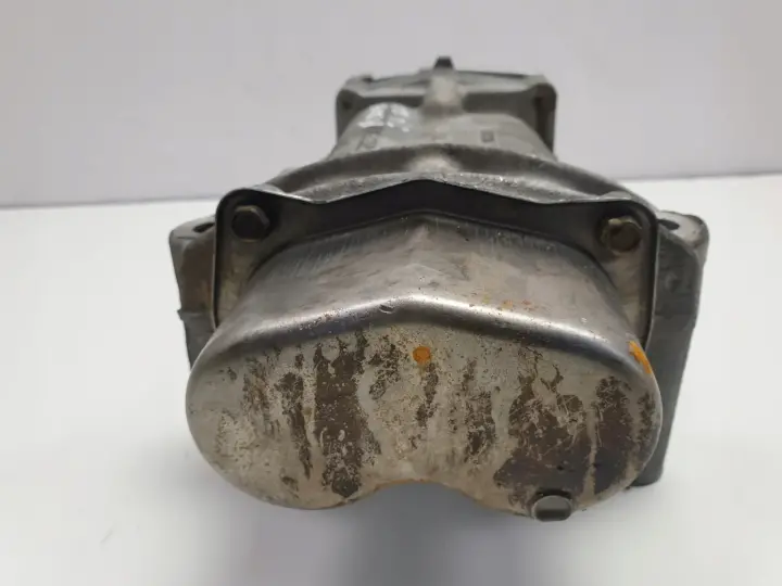 Pt Cruiser 2.4 16V POMPA OLEJU olejowa WAŁKI