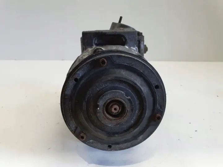 VW Golf V 1.9 TDI SPRĘŻARKA KLIMATYZACJI 1K0820803Q