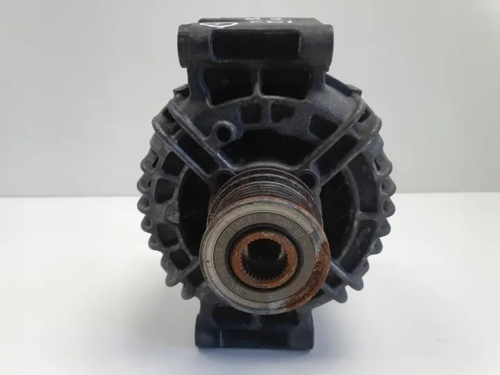 Mercedes Sprinter 906 2.2 CDI ALTERNATOR 120A 0124425077