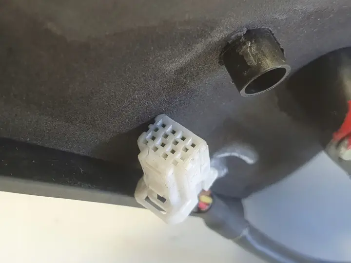 Nissan Juke I F15 10-19r LUSTERKO LEWE KIEROWCY europa 7 pin pinów