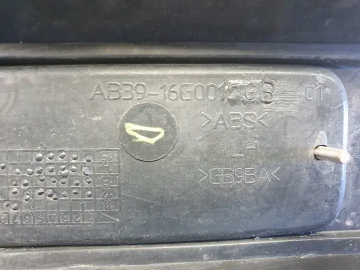 Ford Ranger V 3.2 TDCI LEWA LISTWA OZDOBNA BŁOTNIKA AB39-16G001-CB