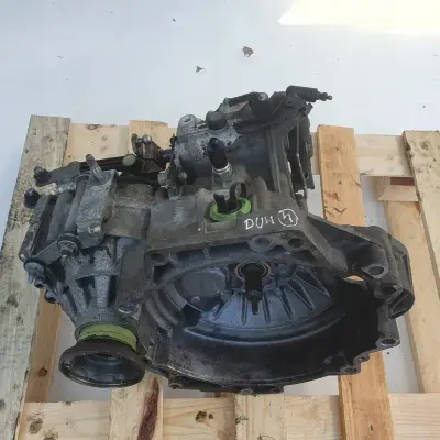 VW Bora 1.6 16V SKRZYNIA BIEGÓW DUW manualna MANUAL