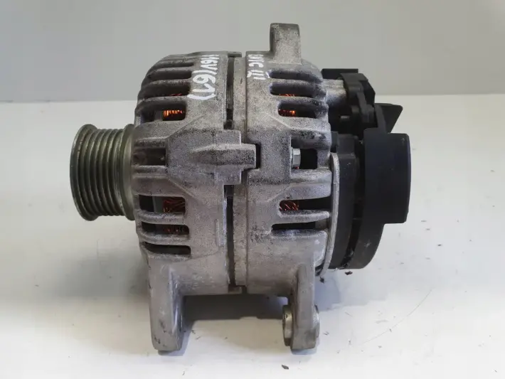 Renault Scenic III 1.6 16V ALTERNATOR bosch 0124425034