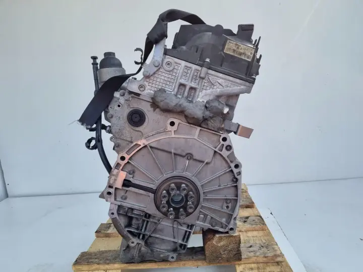 SILNIK BMW E90 E91 E92 E93 2.0 D DIESEL 189tyś N47D20A