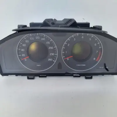 Volvo S80 II V70 III XC70 II 2.0 16V LICZNIK ZEGARY Europa 30786622AB