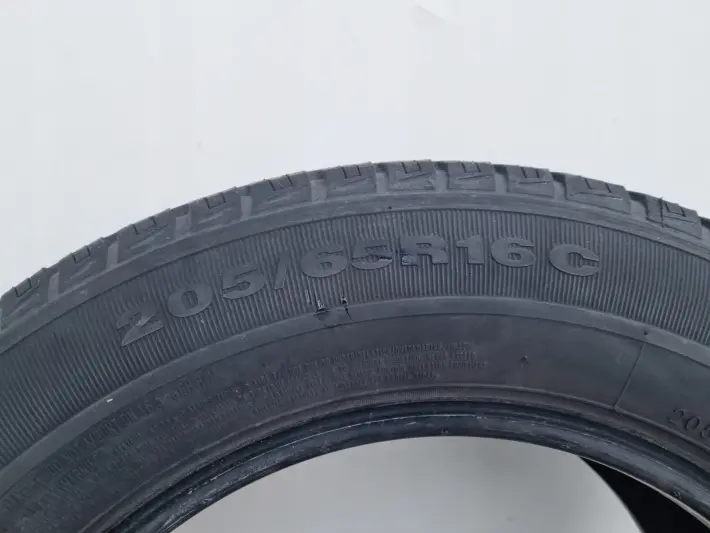 2x OPONA LETNIA Kumho Radial 857 205/65 R16C