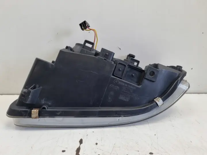 Audi A3 8L 00-03r LIFT PRZEDNIA LAMPA PRAWA PRAWY PRZÓD europa 08-441-1160R
