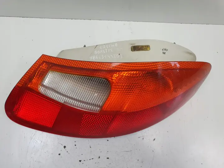 Porsche Boxster 986 TYLNA LAMPA PRAWA prawy tył 986631404