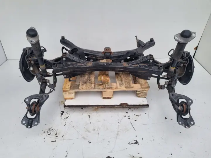 Toyota CHR C-HR 1.8 HYBRYDA TYLNE TYLNIE ZAWIESZENIE TYŁ SANKI TYLNA BELKA