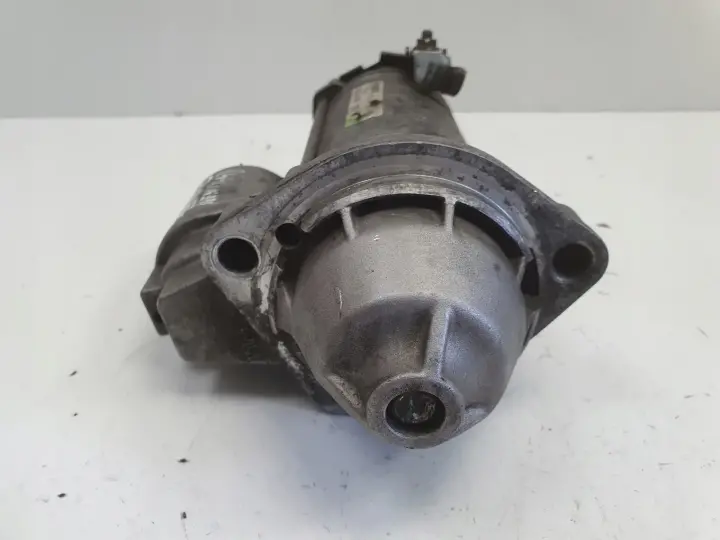 VW Passat B5 1.9 TDI ROZRUSZNIK 068911024E valeo