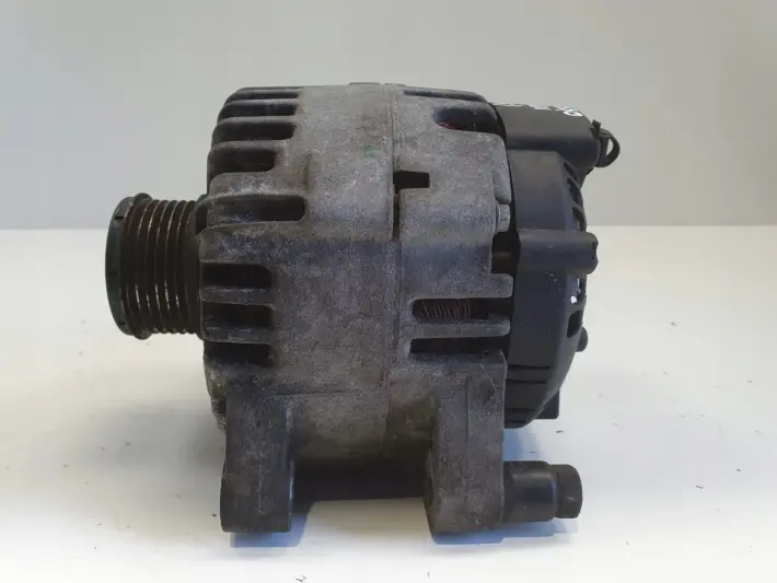 Citroen Xsara Picasso 1.6 HDI ALTERNATOR 9646321780 valeo