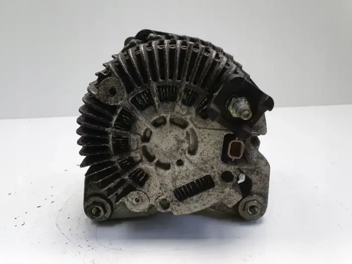 Renault Laguna III 1.5 DCI ALTERNATOR 8200660057