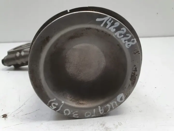 Iveco Daily IV 3.0 CNG TŁOK KORBOWÓD