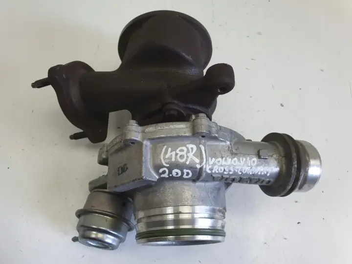 Volvo V40 II 2.0 D D2 TURBOSPRĘŻARKA turbo 31380130