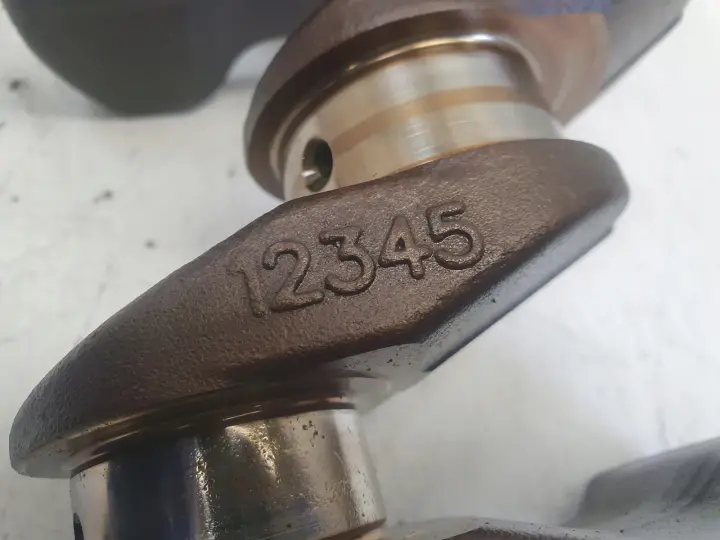 Nissan Juke 1.6 16V WAŁ KORBOWY 1KA0H