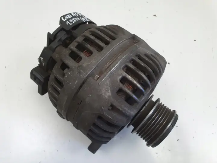 Audi A3 8L Golf IV Seat Leon 1.9 TDI ALTERNATOR 028903028E 120A