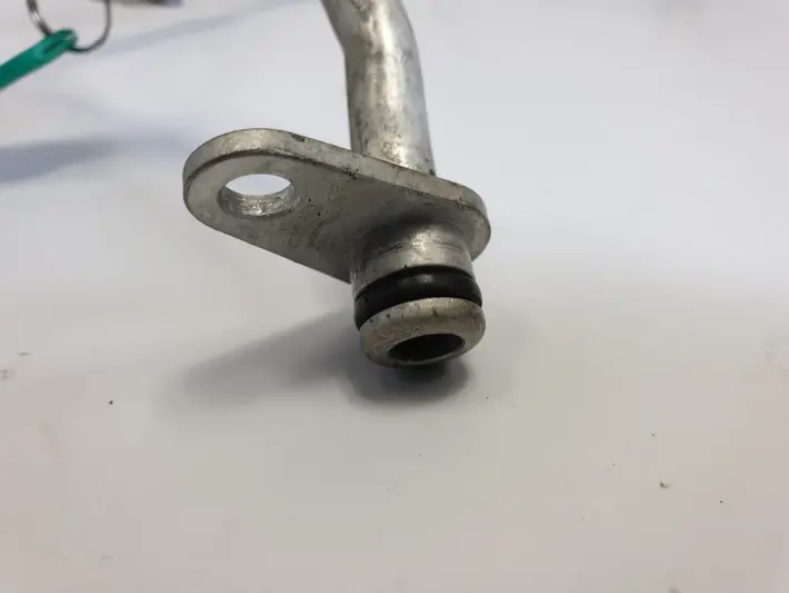 Mercedes W205 3.0 V6 PRZEWÓD WĄŻ rurka 27070900050