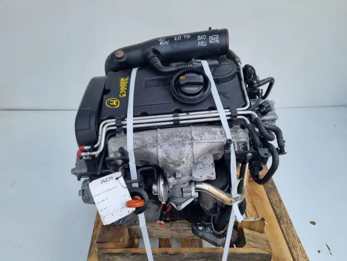 SILNIK KOMPLET Audi A3 II 8P 2.0 TDI 140KM BKD