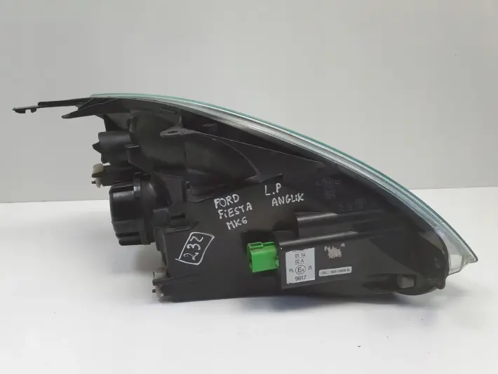Ford Fiesta MK6 02-08r PRZEDNIA LAMPA LEWA LEWY PRZÓD anglik 2S6X-13W030-BJ
