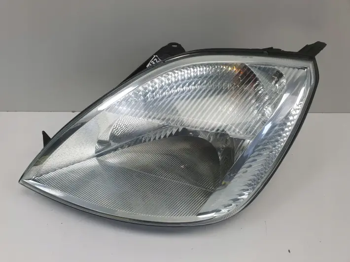 Ford Fiesta MK6 02-08r PRZEDNIA LAMPA LEWA LEWY PRZÓD anglik 2S6X-13W030-BJ