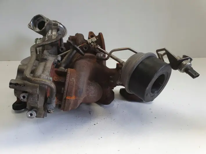Volvo V40 II 2.0 D4 TURBOSPRĘŻARKA turbo 31397999 31361654 31361655